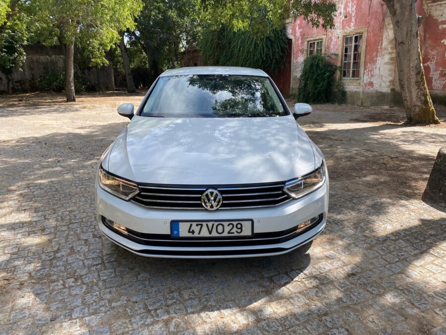 VW Passat 2.0 TDi CONFORTLINE 45