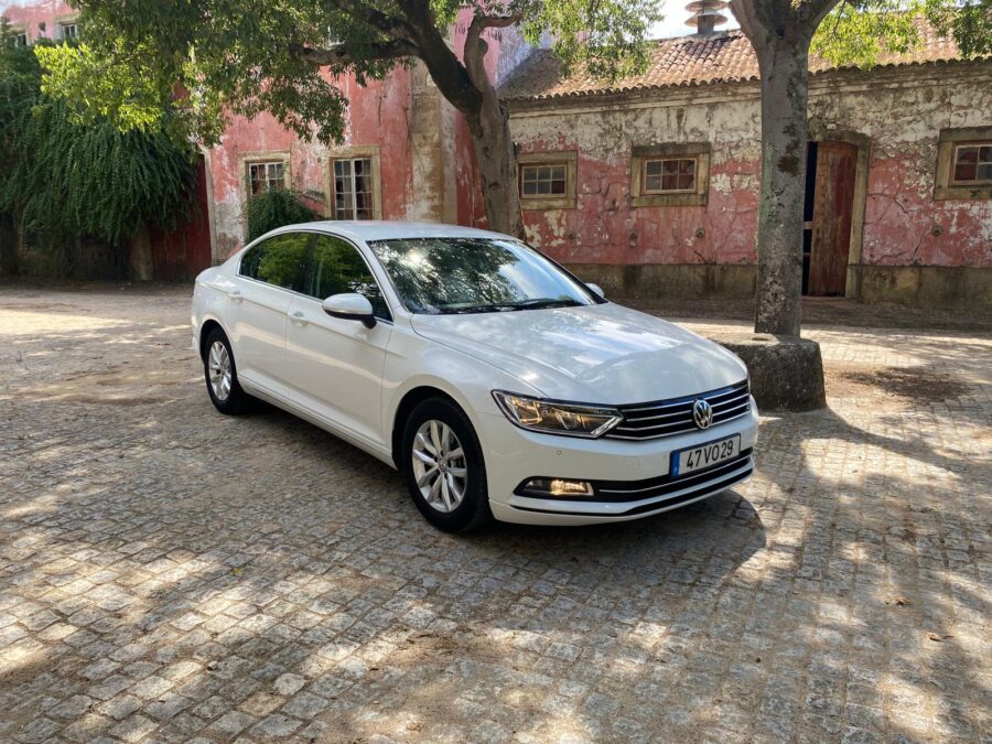 VW Passat 2.0 TDi CONFORTLINE 47