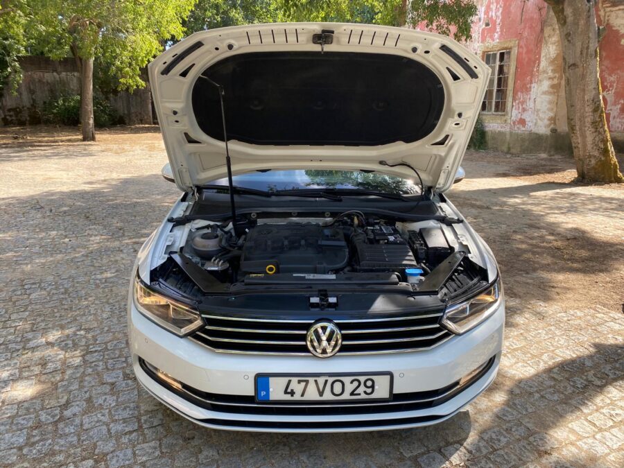 VW Passat 2.0 TDi CONFORTLINE 46