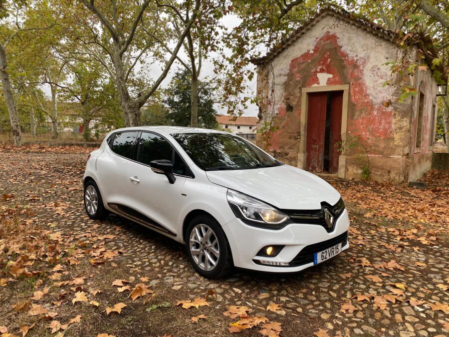 Renault Clio 0.9 TCe LIMITED 32