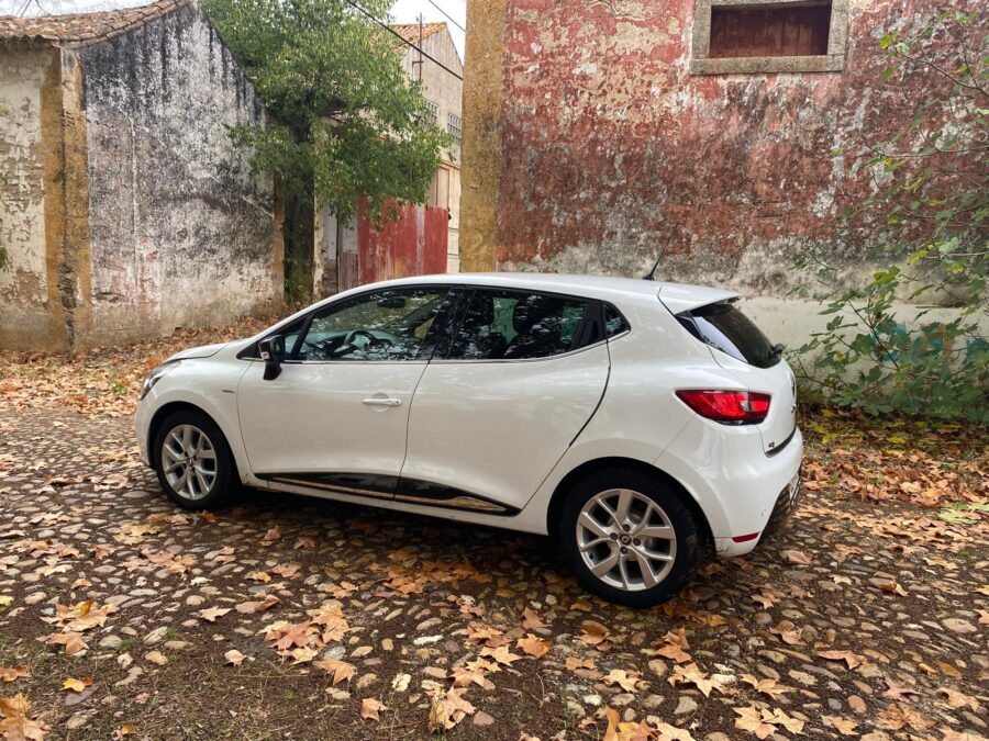 Renault Clio 0.9 TCe LIMITED 25