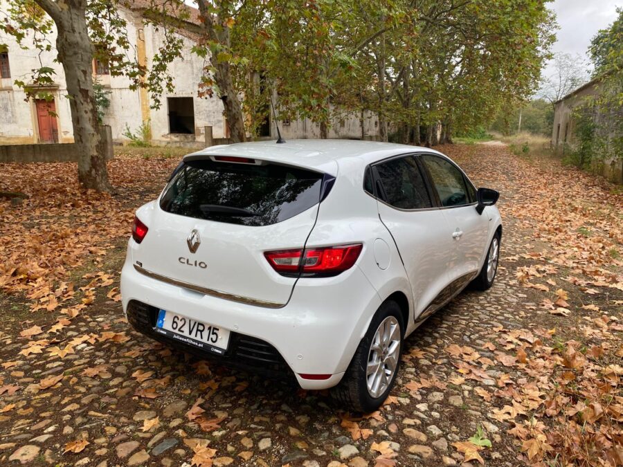 Renault Clio 0.9 TCe LIMITED 30