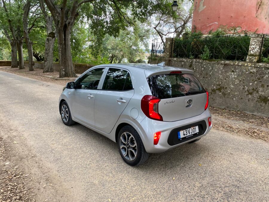 Kia Picanto 1.0 EX-NAVI 31