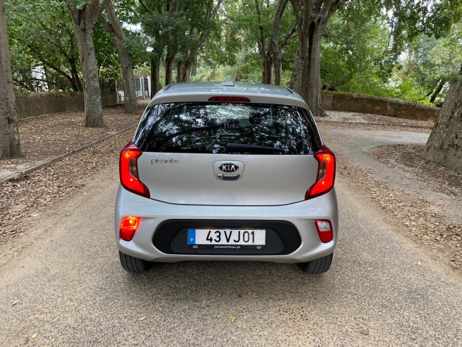 Kia Picanto 1.0 EX-NAVI 32