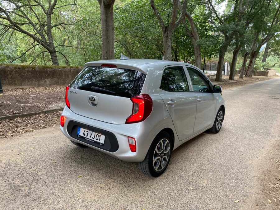 Kia Picanto 1.0 EX-NAVI 36